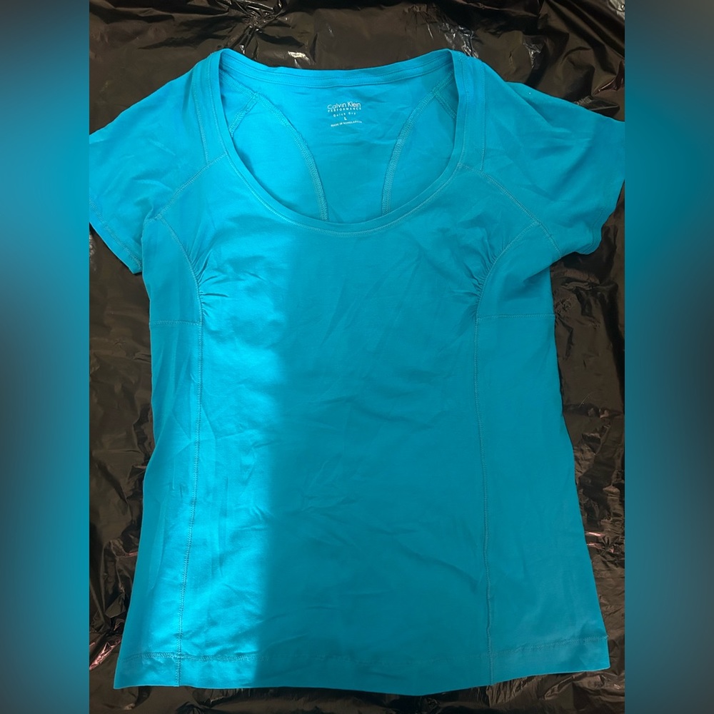 Women’s Calvin Klein t shirt